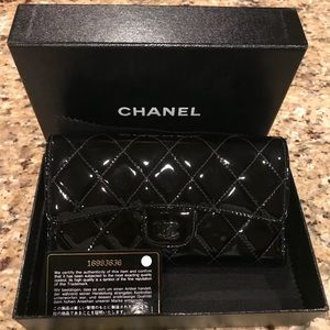 Brand new Chanel black patent leather wallet